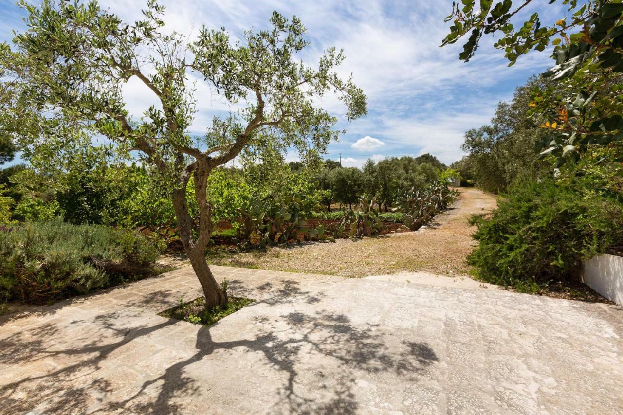 Trullo Il Karrubo Villa Ostuni Buitenkant foto